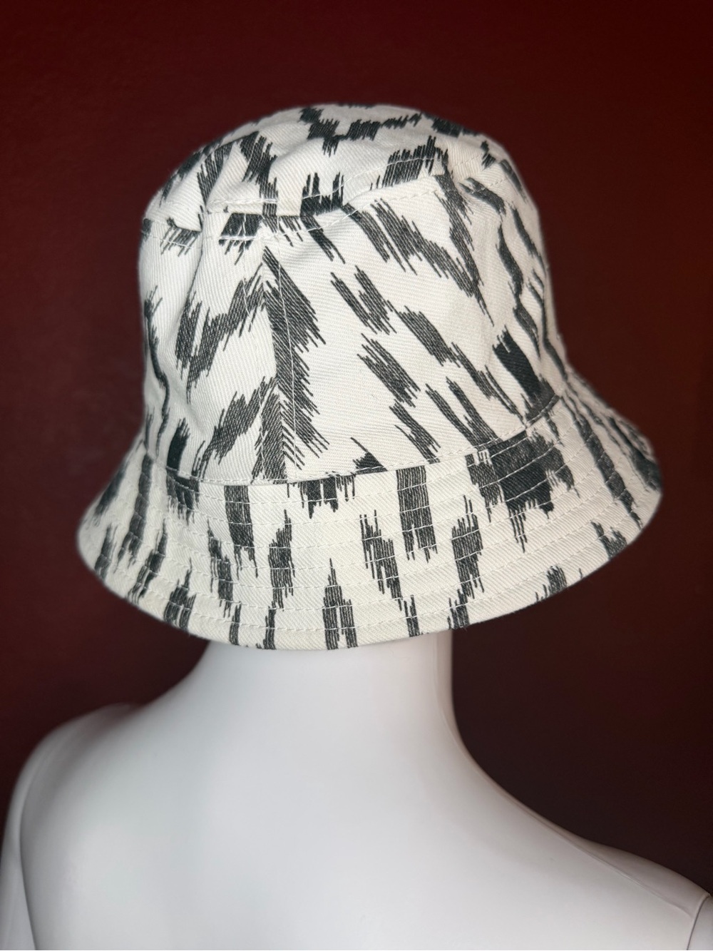 Isabel Marant Haley Printed Cotton Bucket Hat - Size 57 - Picture 3 of 7